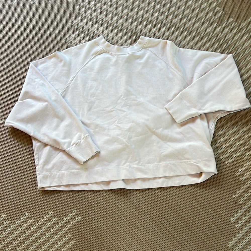 Vuori Women’s Crew Neck Sweatshirt Size L